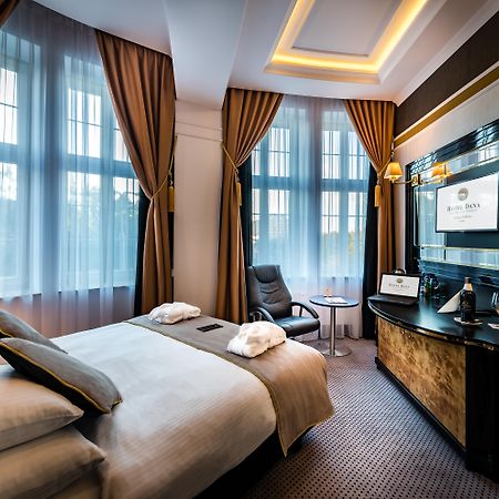 Hotel Dana Business & Conference 슈체친 외부 사진
