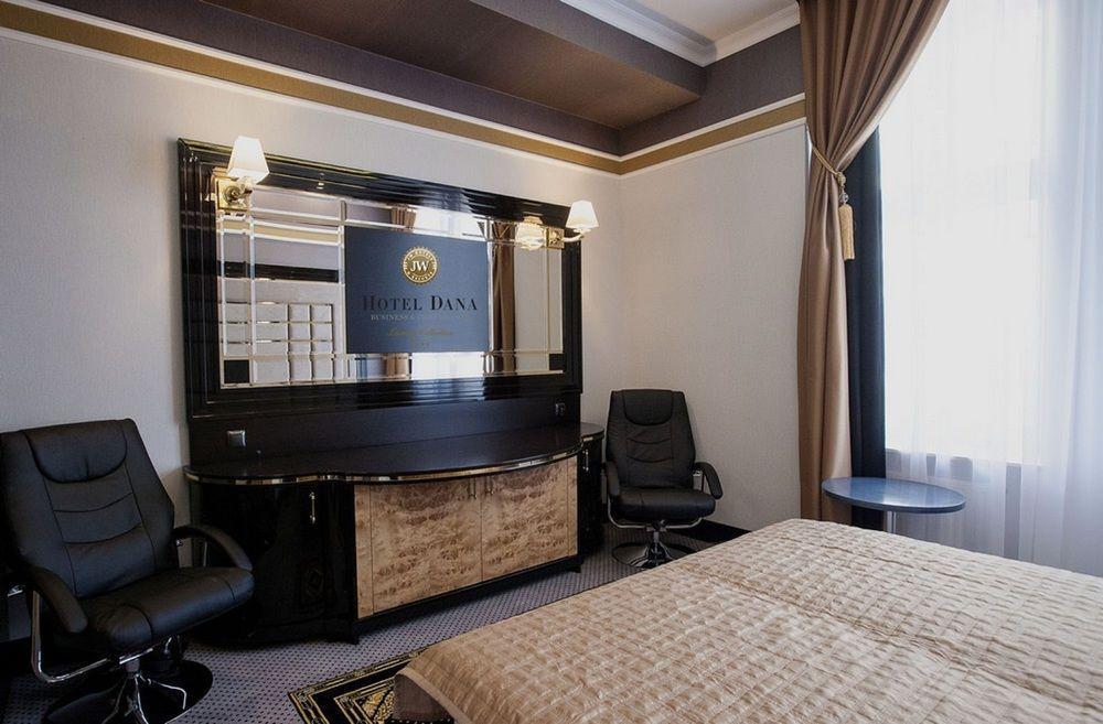 Hotel Dana Business & Conference 슈체친 외부 사진
